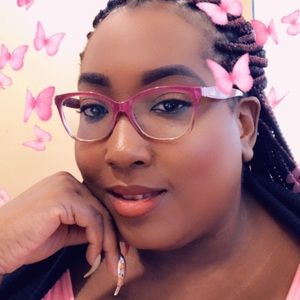 Meet your Posher, Kaleatha